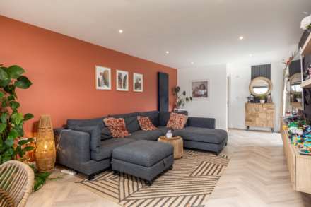 Detached 3 Bed 2 Bath Bungalow, Victoria Road, St Saviour, Image 7