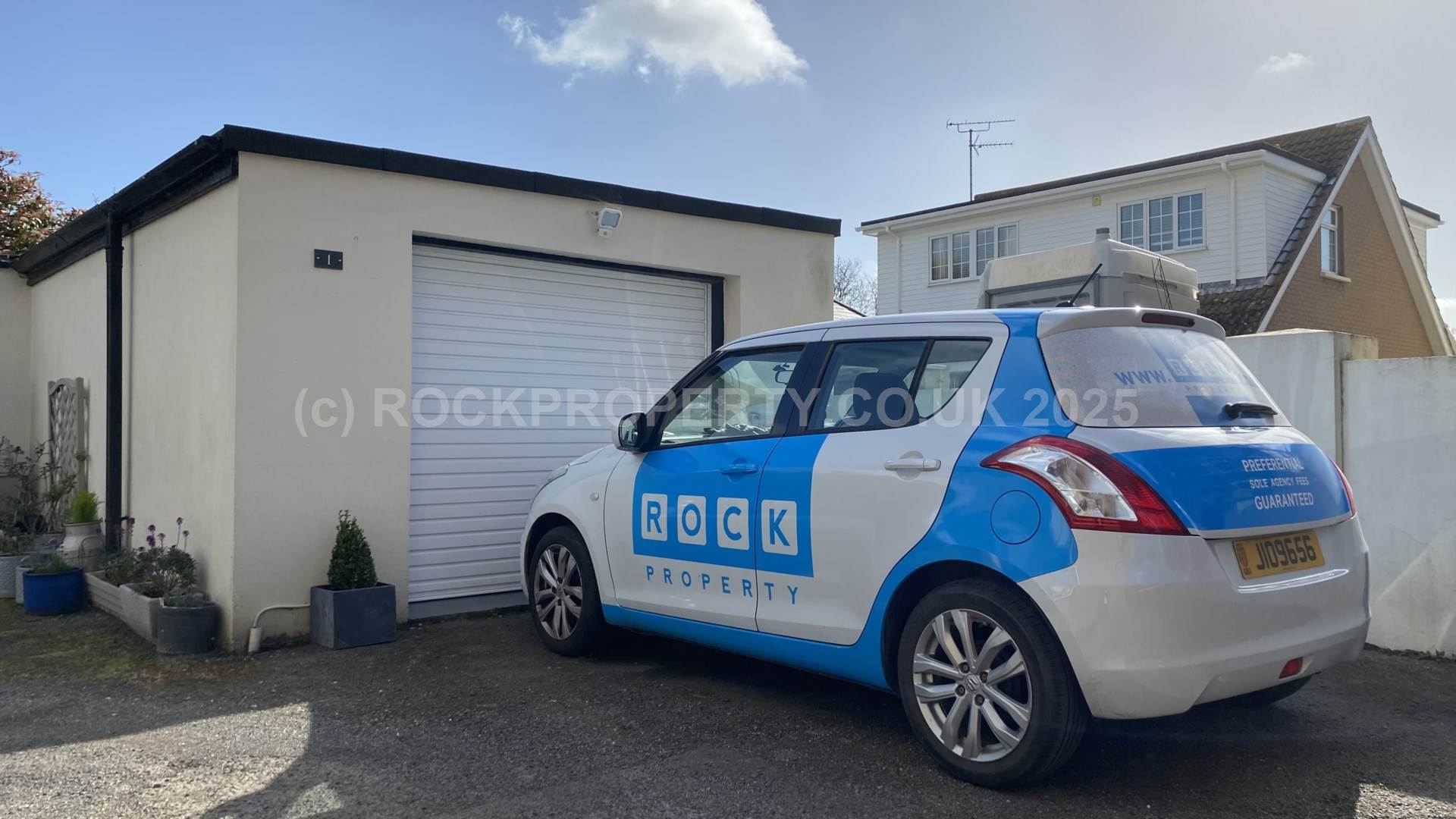 2 BED DUPLEX / GARAGE & PARKING, Grouville Coast Rd, Grouville, Image 17