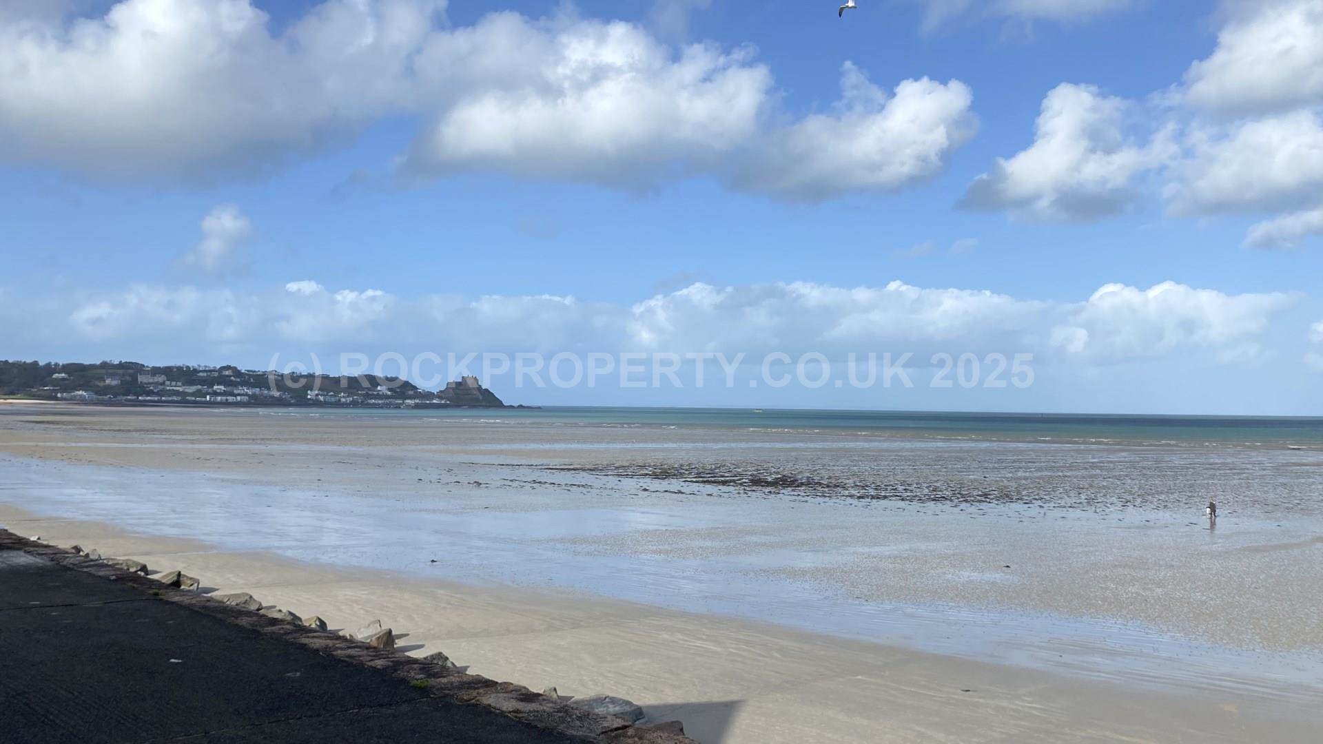 2 BED DUPLEX / GARAGE & PARKING, Grouville Coast Rd, Grouville, Image 2