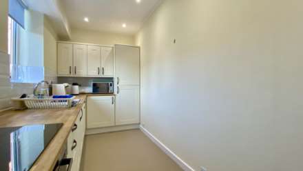 2 BED DUPLEX / GARAGE & PARKING, Grouville Coast Rd, Grouville, Image 7