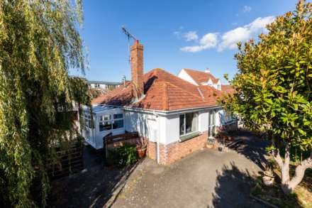 3 Bed Detached Bungalow, La Route Orange, St Brelade, Image 15