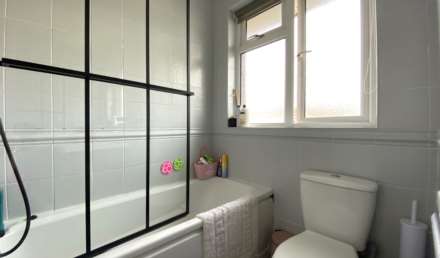 Two Double Beds + Garage, Grosvenor Street, St Helier, Image 14