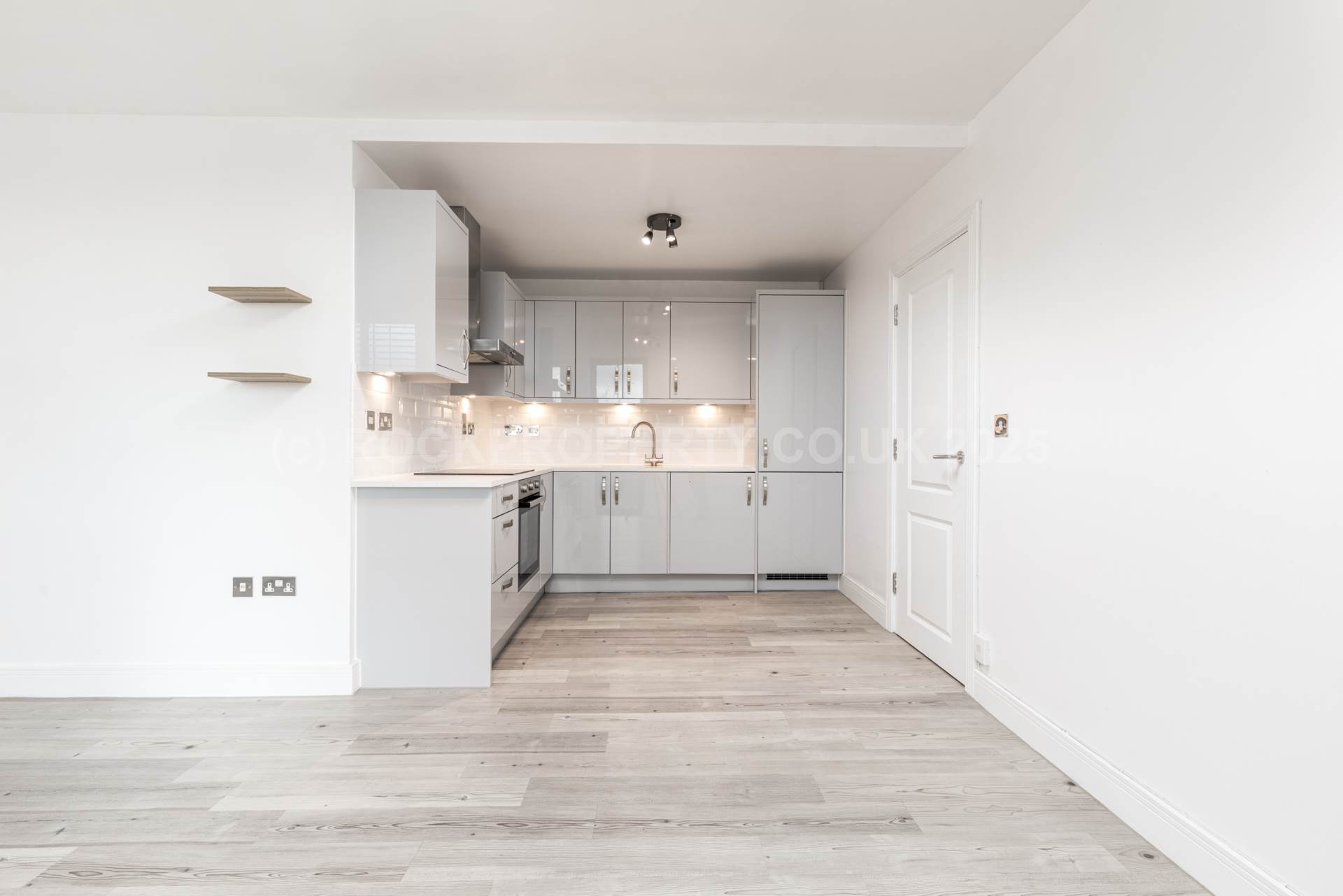 FABULOUS 1 BED + S/F BALCONY, Highfield Country Apartments, Rural Trinity, Image 9