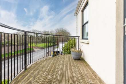 FABULOUS 1 BED + S/F BALCONY, Highfield Country Apartments, Rural Trinity, Image 2