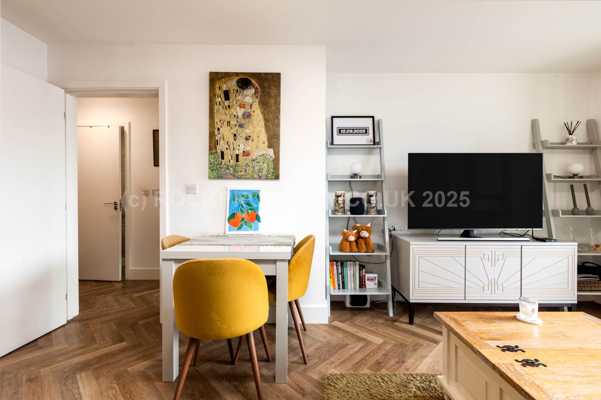 1 Bed + Sunny S/F Balcony, College Gardens, La Pouquelaye, Image 7