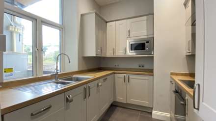 Large 1 Bed Flat + Garden & Parking, Kingsworthy, St Lawrence, Image 8