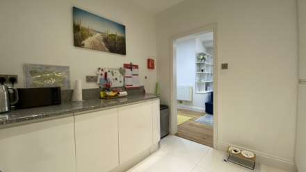 Large 2 Double Bed + Parking, Royal Bank Court, Mont Millais, Image 2