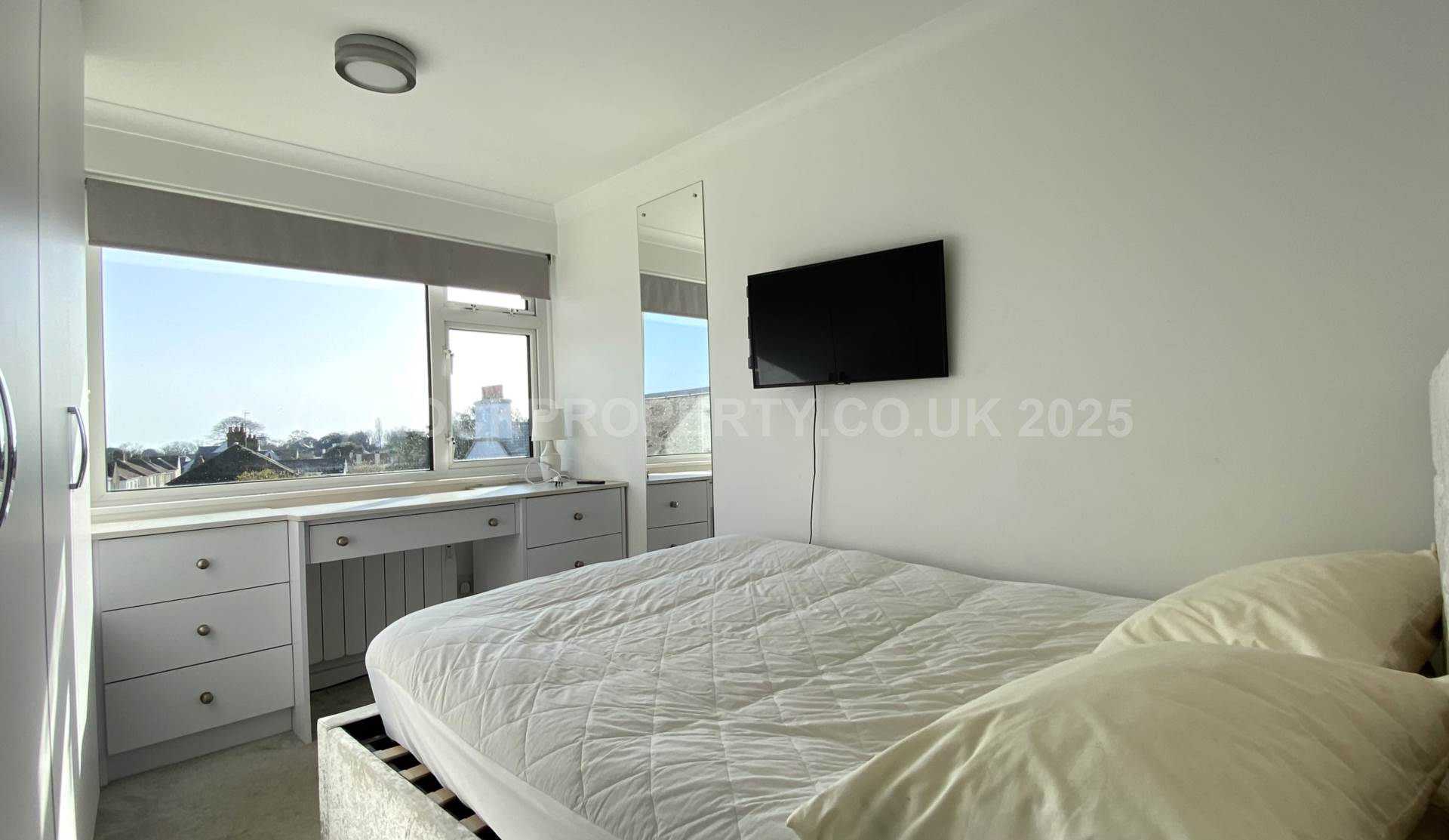 Modern 1 Bed with Garage, Sunshine Avenue, St Saviour, Image 7
