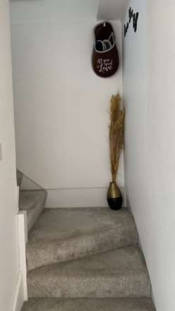 Modern 1 Bed with Garage, Sunshine Avenue, St Saviour, Image 12