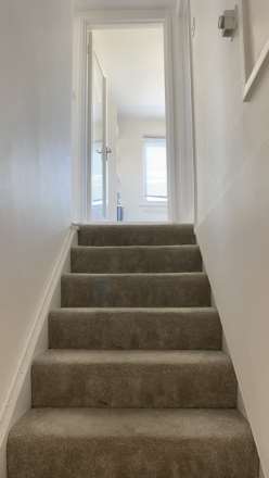 Modern 1 Bed with Garage, Sunshine Avenue, St Saviour, Image 13