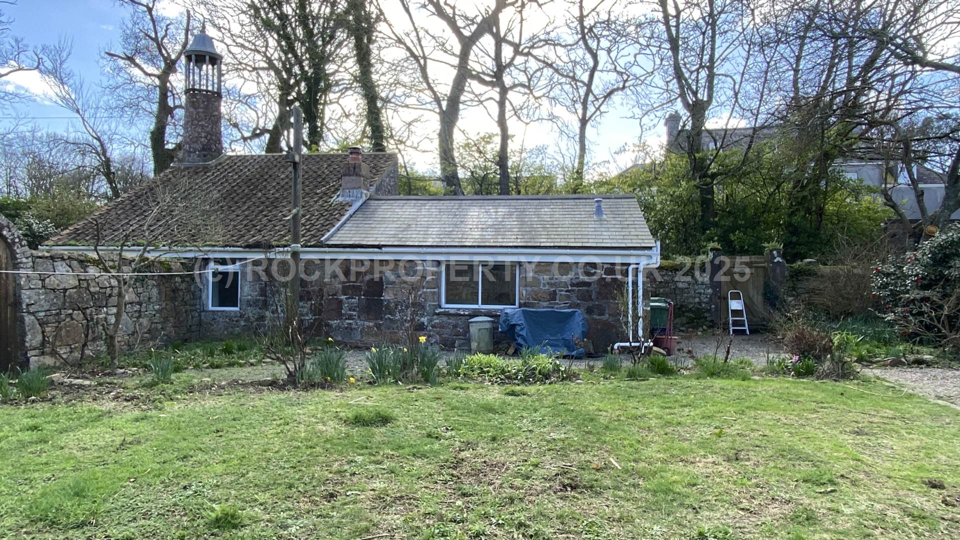 UNIQUE 1 BED COTTAGE, La Rue Des Marais, Rural St Mary, Image 12