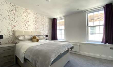 LOVELY 2 BED COTTAGE, The Parade, St Helier, Image 12