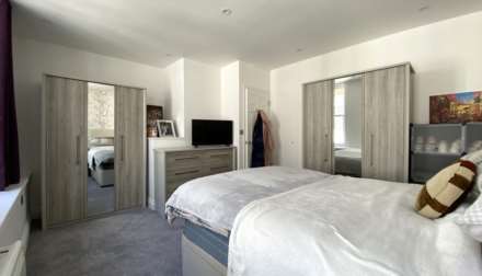 LOVELY 2 BED COTTAGE, The Parade, St Helier, Image 16