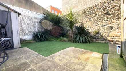 LOVELY 2 BED COTTAGE, The Parade, St Helier, Image 20