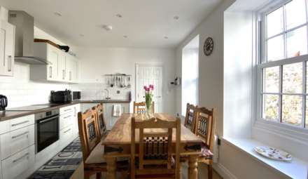 LOVELY 2 BED COTTAGE, The Parade, St Helier, Image 4