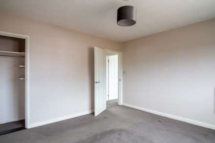 Large 2 Bed with Parking, St Clement Inner Rd, St Clement, Image 11