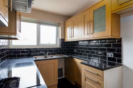 Large 2 Bed with Parking, St Clement Inner Rd, St Clement, Image 6