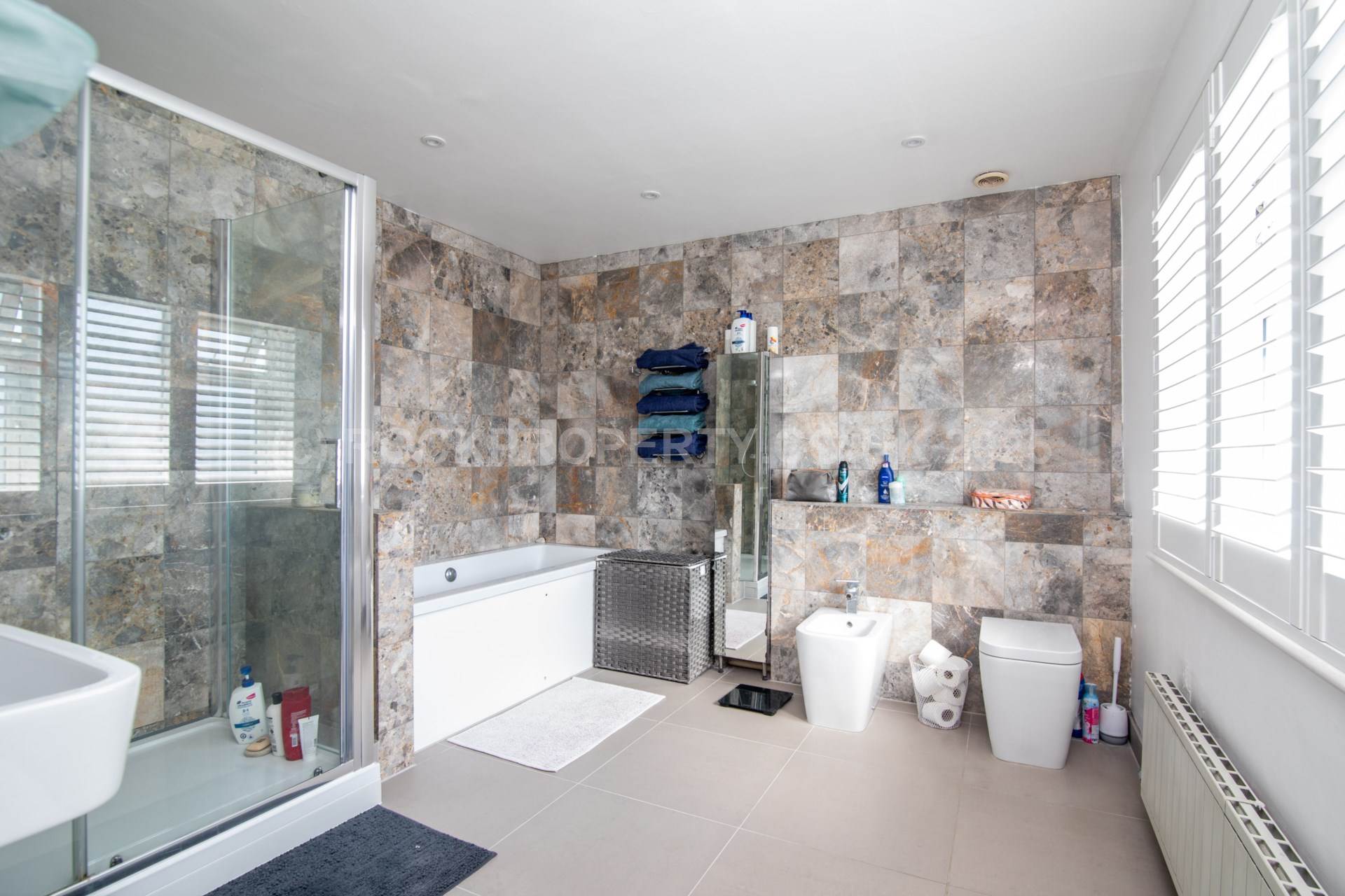 DETACHED 4 BED 2 BATH HOME, Le Clos Du Roncherez, St Brelade, Image 19