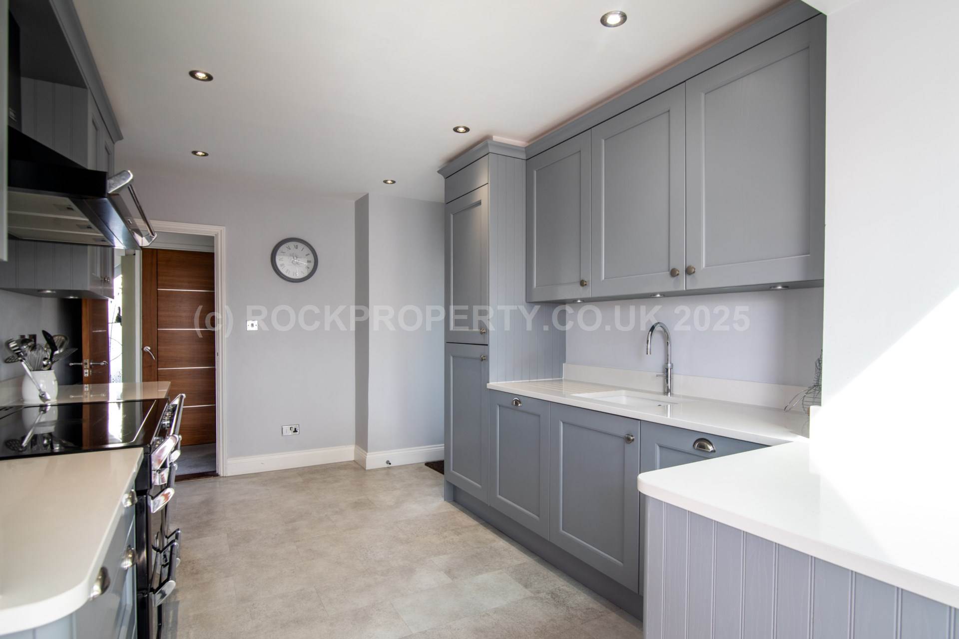 DETACHED 4 BED 2 BATH HOME, Le Clos Du Roncherez, St Brelade, Image 7