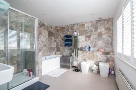 DETACHED 4 BED 2 BATH HOME, Le Clos Du Roncherez, St Brelade, Image 19