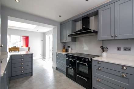 DETACHED 4 BED 2 BATH HOME, Le Clos Du Roncherez, St Brelade, Image 4