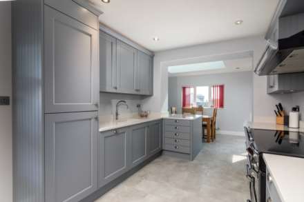 DETACHED 4 BED 2 BATH HOME, Le Clos Du Roncherez, St Brelade, Image 6