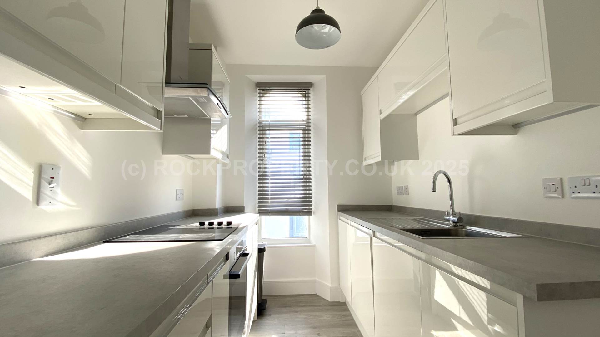 Modern 1 Bed / Close to Beach, Coast Road, St Helier, Image 4