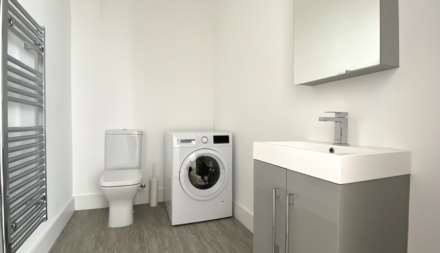 Modern 1 Bed / Close to Beach, Coast Road, St Helier, Image 11