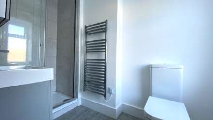 Modern 1 Bed / Close to Beach, Coast Road, St Helier, Image 15