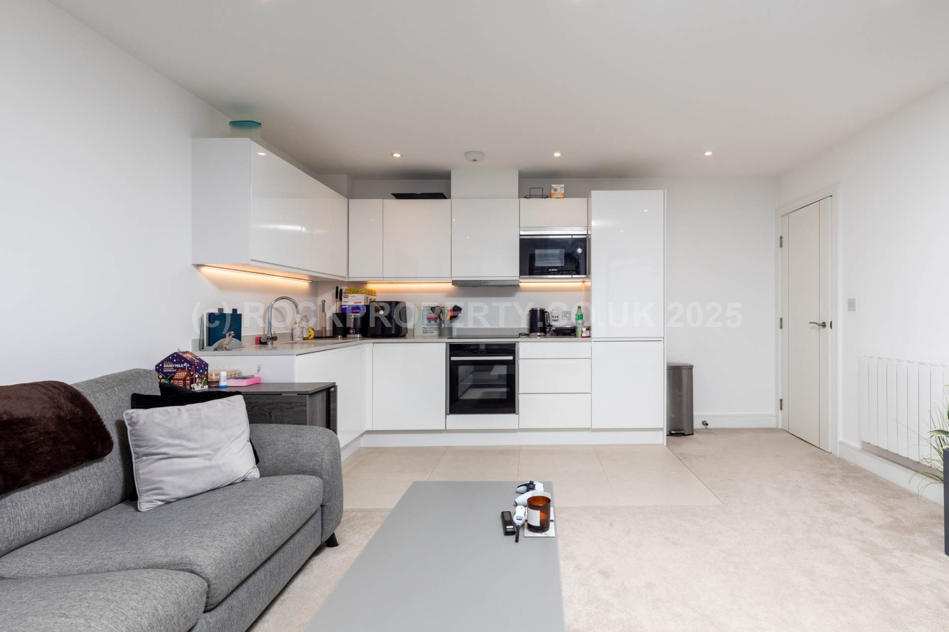 2 Double Beds + Balcony, The Soane, St Helier, Image 7