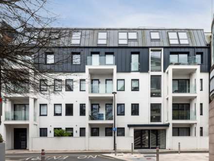 2 Double Beds + Balcony, The Soane, St Helier, Image 17