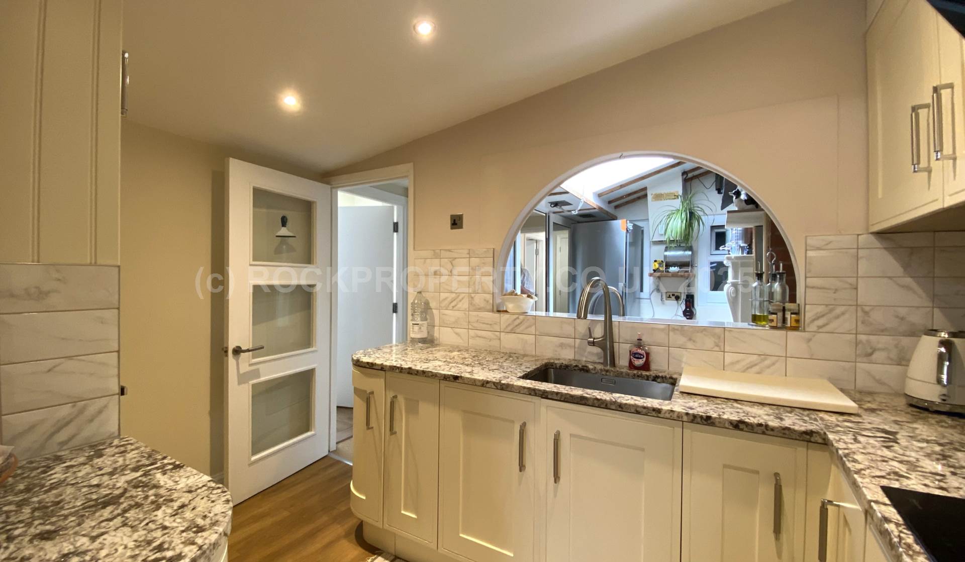 2 Bed Bungalow + Parking, Le Geyt Road, St Saviour, Image 3