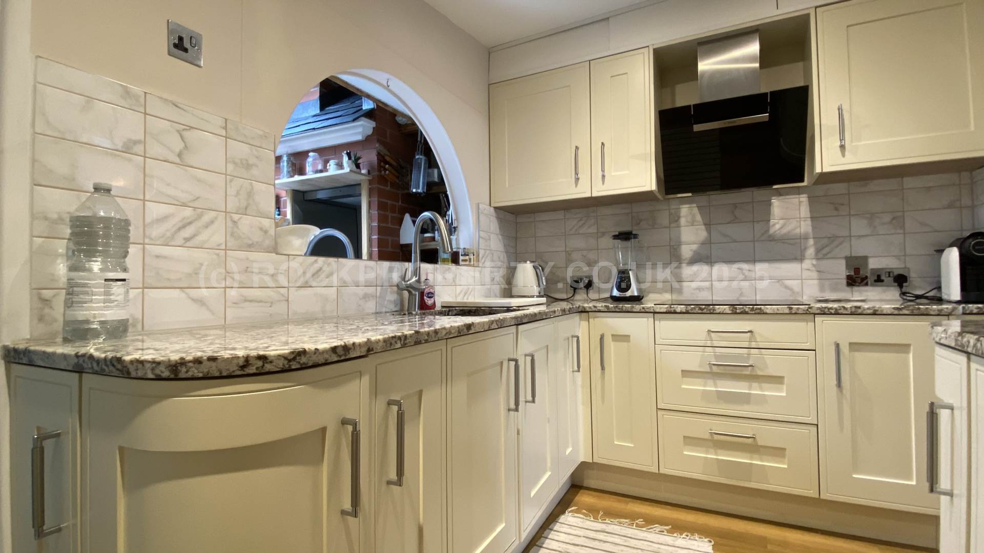 2 Bed Bungalow + Parking, Le Geyt Road, St Saviour, Image 7