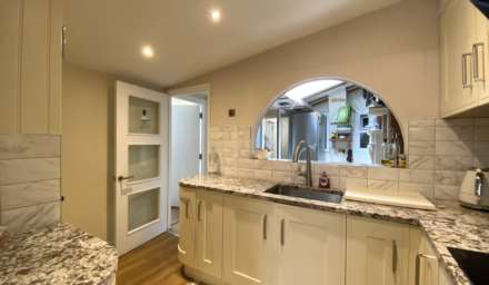 2 Bed Bungalow + Parking, Le Geyt Road, St Saviour, Image 3