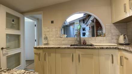 2 Bed Bungalow + Parking, Le Geyt Road, St Saviour, Image 6