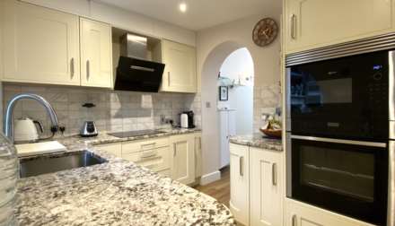 2 Bed Bungalow + Parking, Le Geyt Road, St Saviour, Image 8