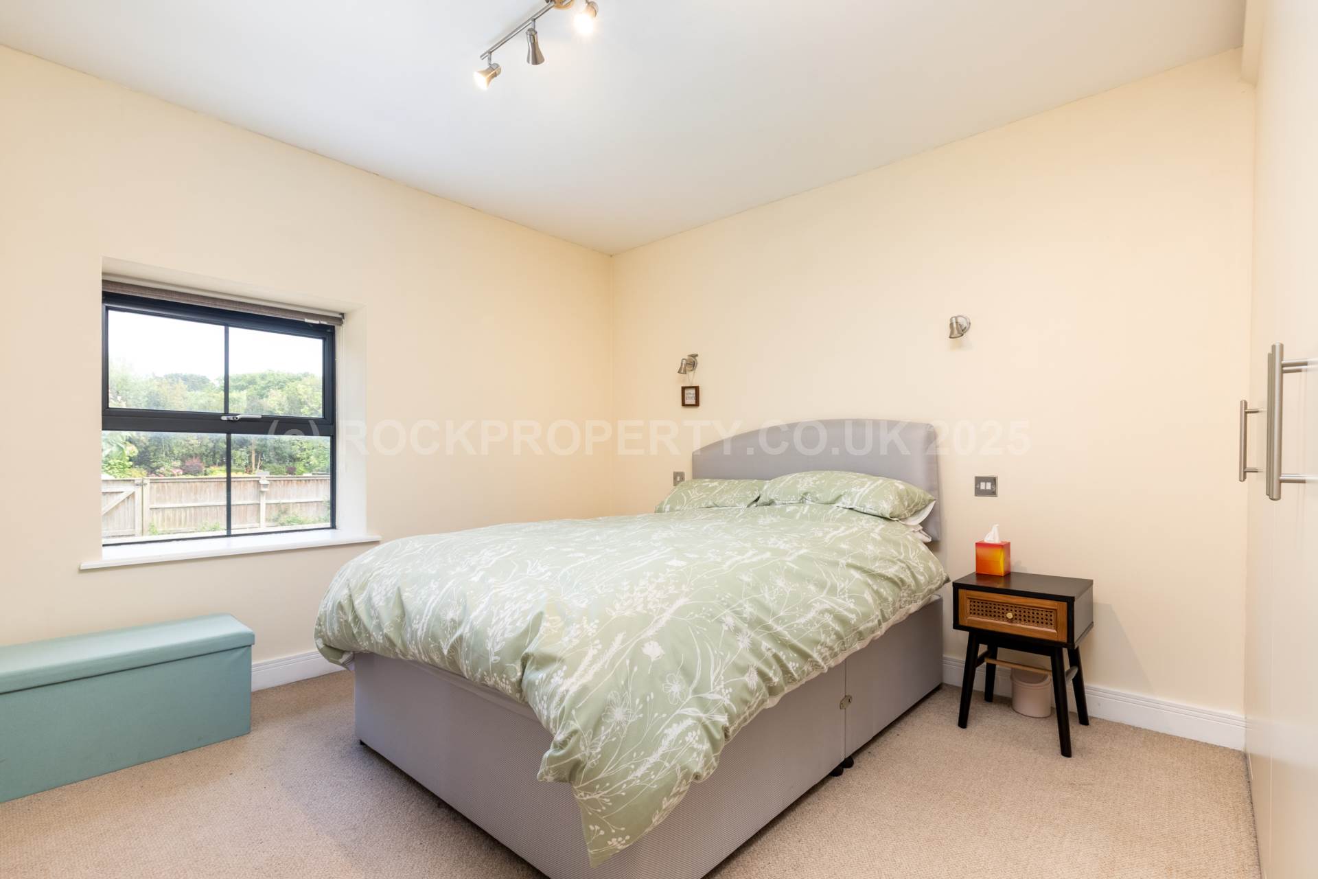 Fabulous 1 Bed Home, Highfield Country Apartments, Rural Trinity, Image 15