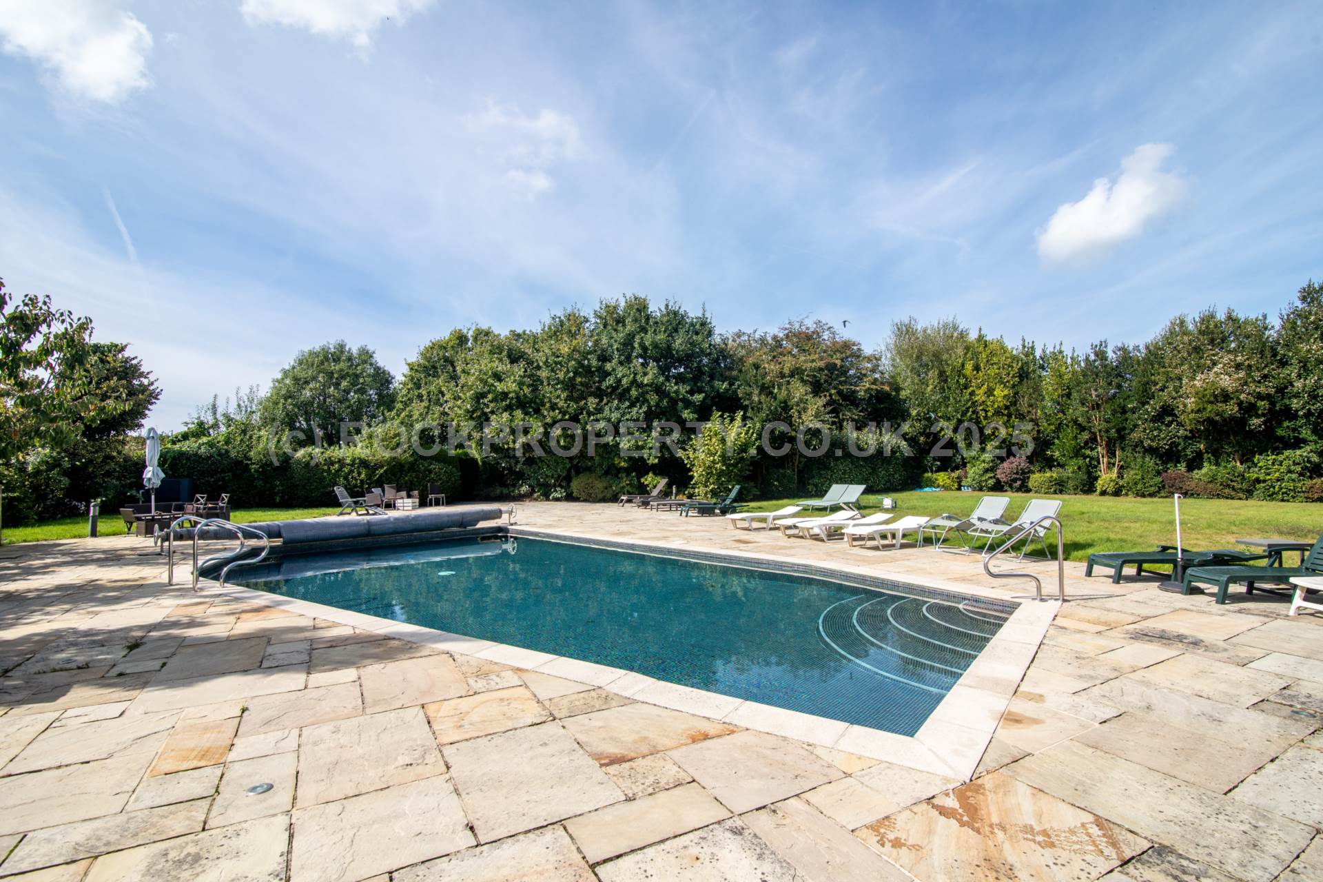 Fabulous 1 Bed Home, Highfield Country Apartments, Rural Trinity, Image 3