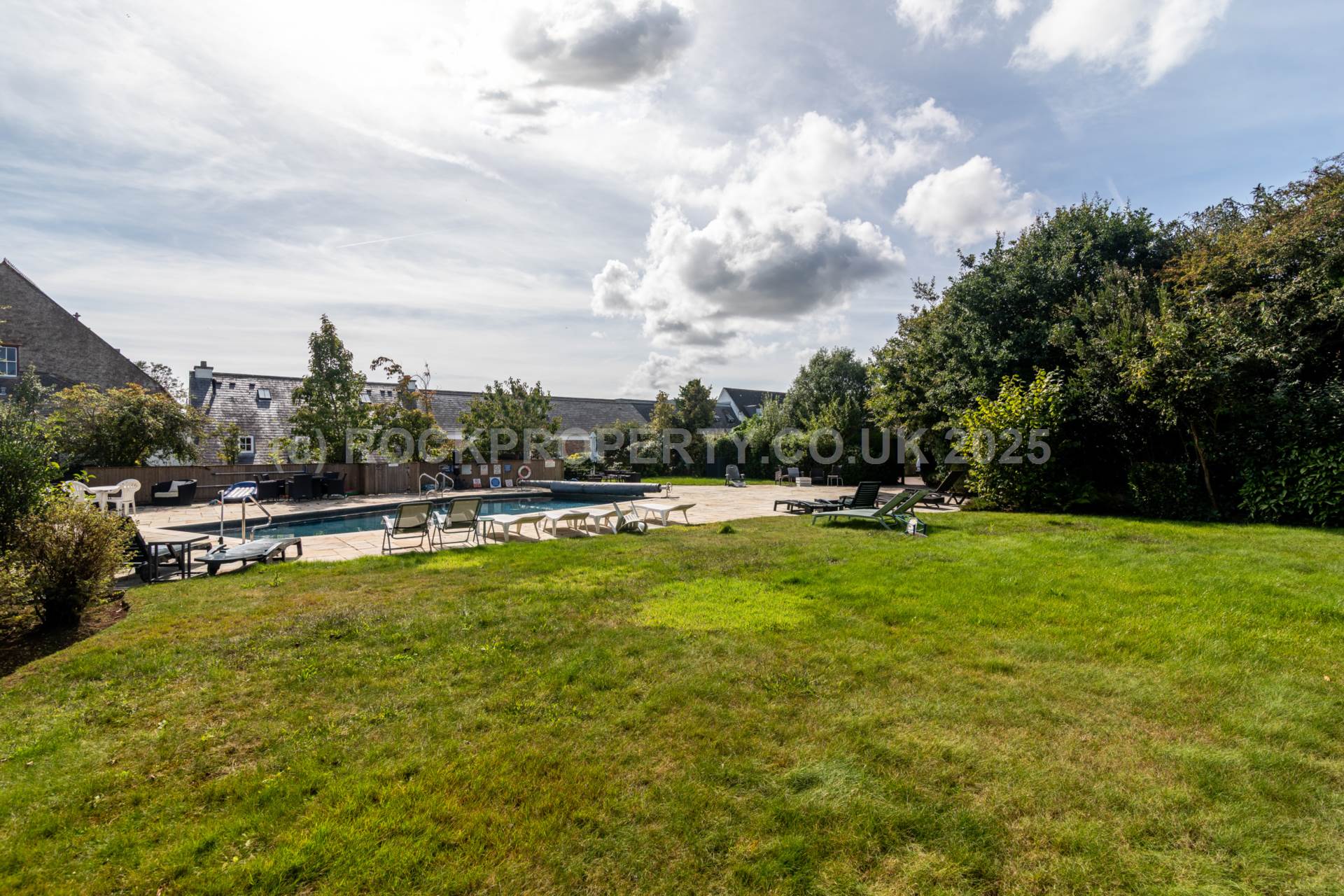 Fabulous 1 Bed Home, Highfield Country Apartments, Rural Trinity, Image 7