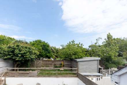 Fabulous 1 Bed Home, Highfield Country Apartments, Rural Trinity, Image 11