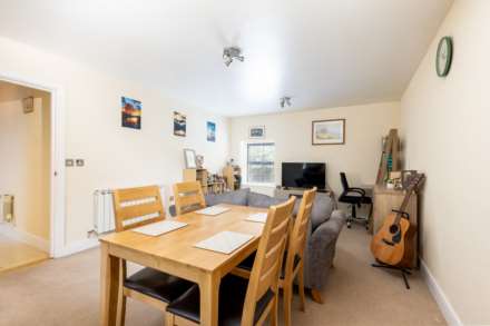 Fabulous 1 Bed Home, Highfield Country Apartments, Rural Trinity, Image 12
