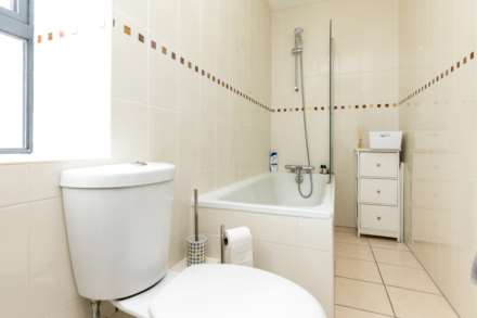 Fabulous 1 Bed Home, Highfield Country Apartments, Rural Trinity, Image 18