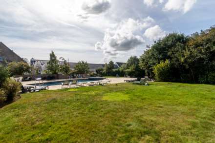 Fabulous 1 Bed Home, Highfield Country Apartments, Rural Trinity, Image 7