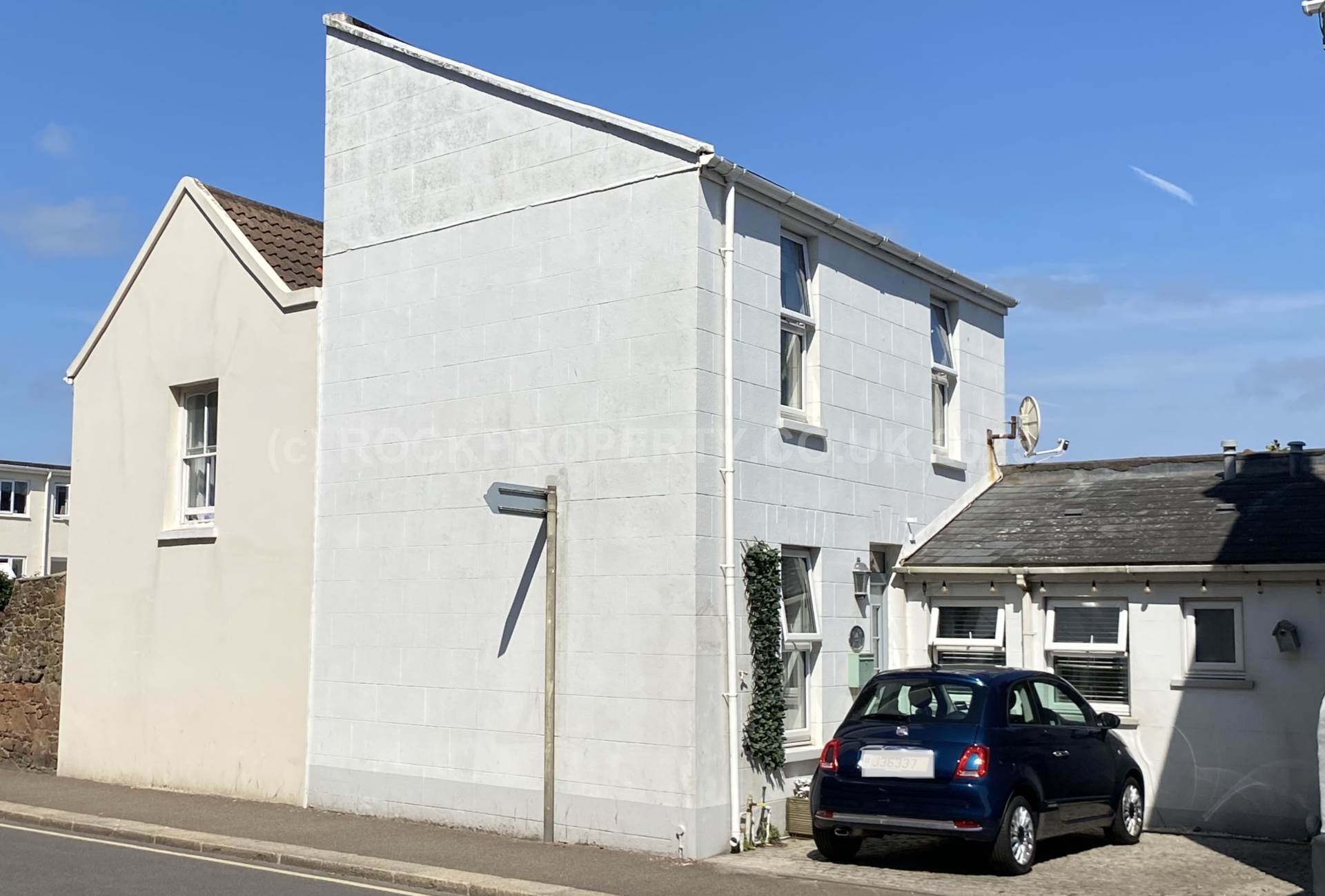 2 Bed 2 Bath Cottage + Parking, Green Street, St Helier, Image 1