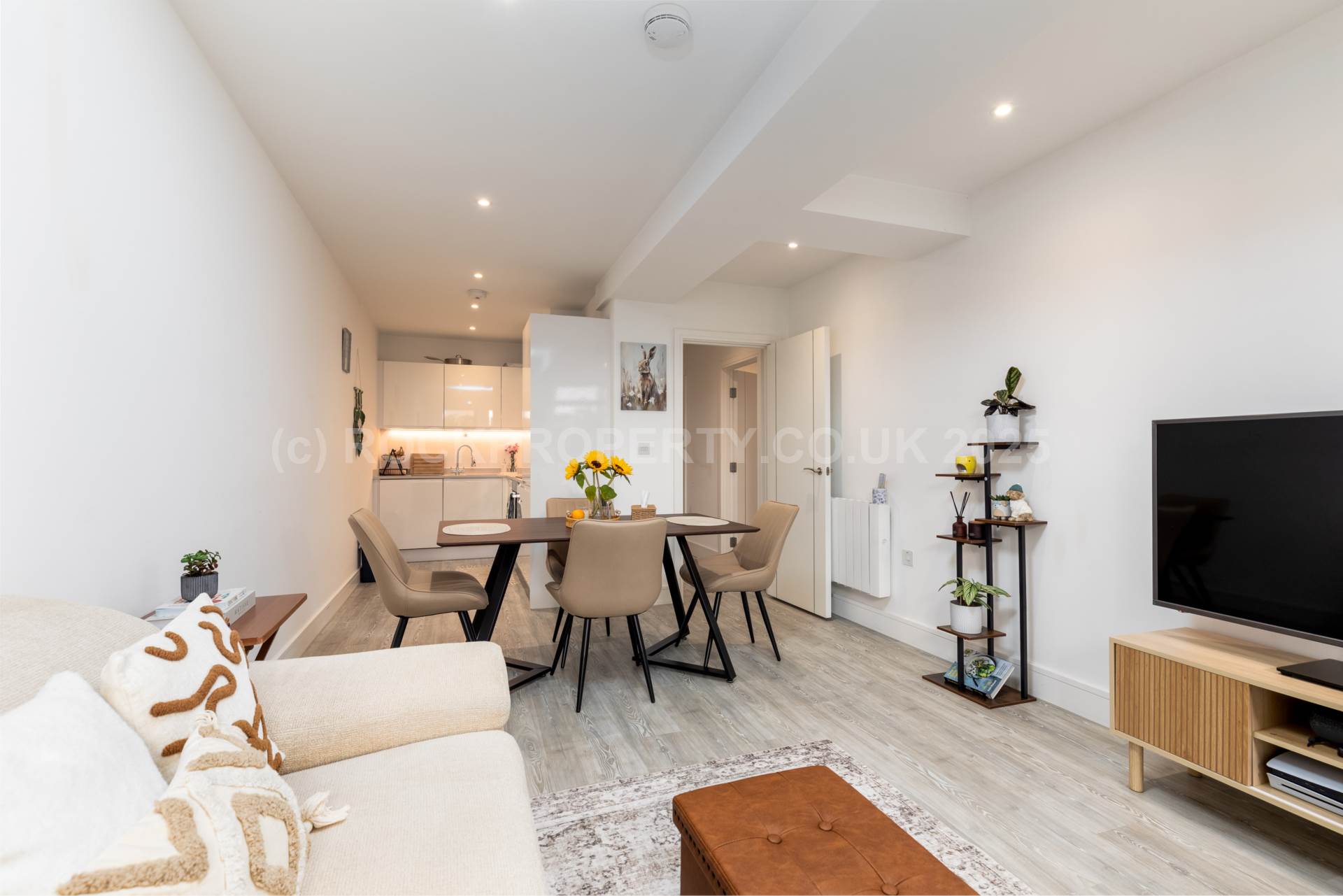 Immaculate 1 Bed Garden Flat, The Soane, St Helier, Image 5