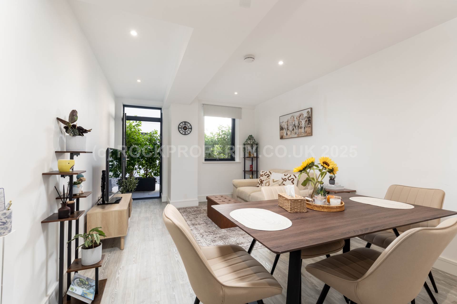 Immaculate 1 Bed Garden Flat, The Soane, St Helier, Image 9