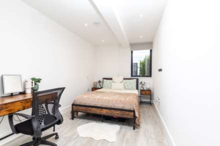 Immaculate 1 Bed Garden Flat, The Soane, St Helier, Image 13