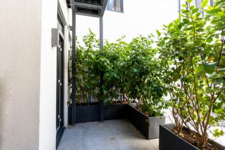 Immaculate 1 Bed Garden Flat, The Soane, St Helier, Image 19
