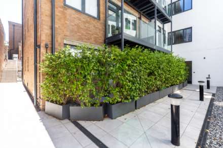 Immaculate 1 Bed Garden Flat, The Soane, St Helier, Image 20