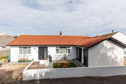 Large 3 Bed 2 Bath Detached Bungalow, Victoria Road, St Saviour, Image 22